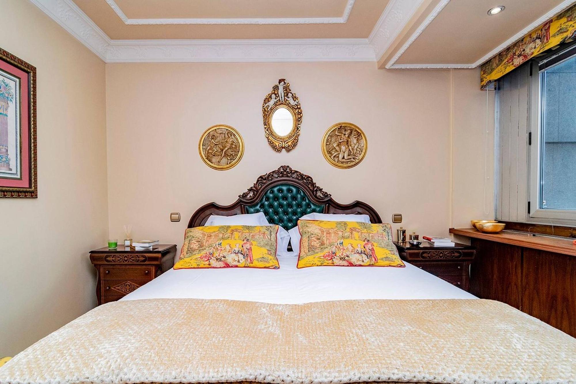 Colon Suites Мадрид Екстериор снимка